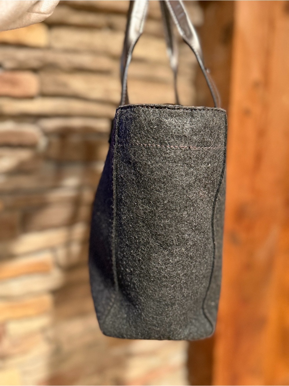 kate spade Black Wool Sparkle Tote with Metallic Leather Handles- Preloved! - Picture 3 of 14